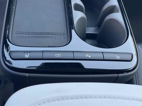 New 2026 Hyundai Ioniq 5 SE RWD image 17