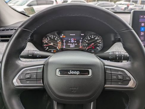 Used 2022 Jeep Compass Latitude w/ Convenience Group image 35