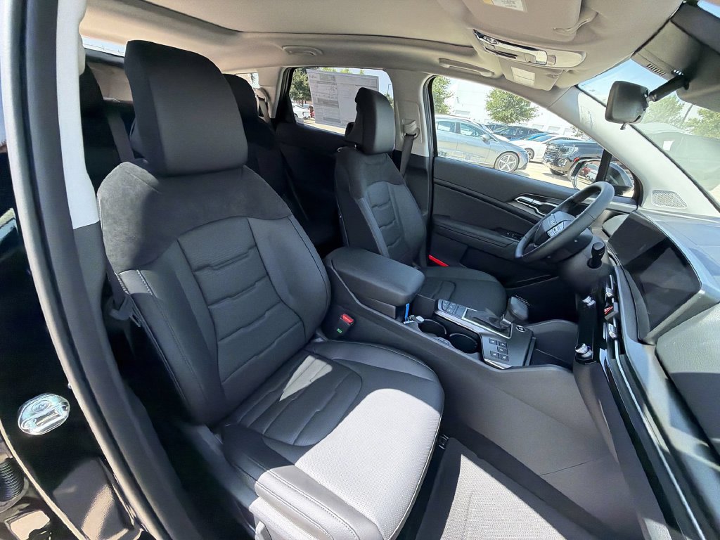 New 2026 Kia Sportage SX FWD image 28