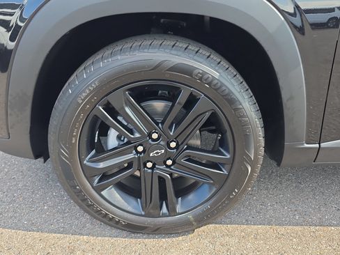 New 2026 Chevrolet Trax ACTIV w/ Driver Confidence Package FWD image 9