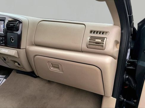 Used 2005 Ford F250 4x4 Crew Cab Super Duty image 30