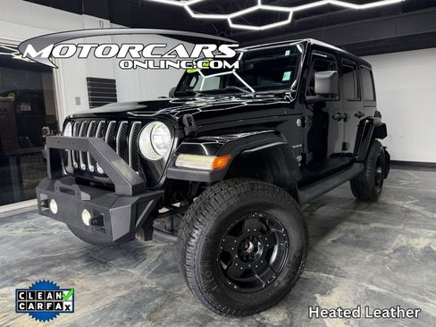 Used 2018 Jeep Wrangler Unlimited Sahara w/ Uconnect 4C Nav & Sound Group AWD/4WD image 1