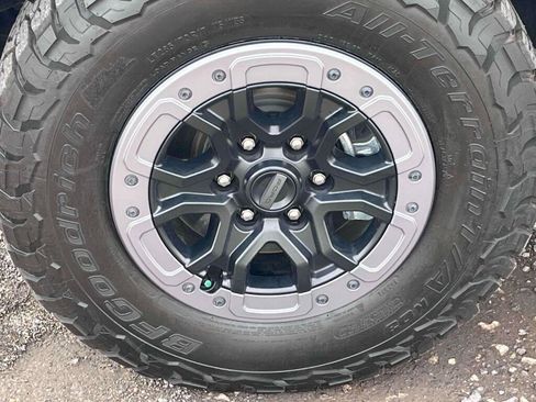 Used 2025 Ford Ranger Raptor AWD/4WD image 14
