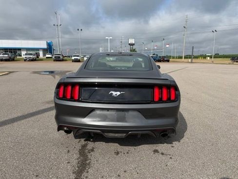 Used 2016 Ford Mustang Premium w/ Pony Package RWD image 9