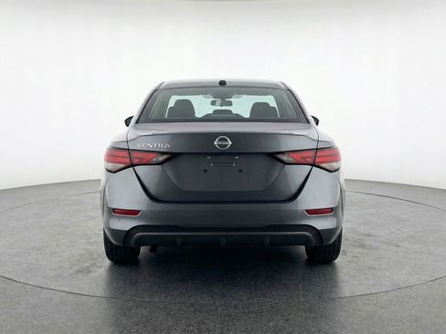 Used 2025 Nissan Sentra SV image 7