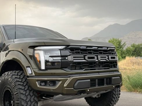 Used 2026 Ford F150 Raptor AWD/4WD image 17