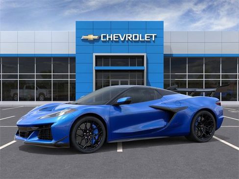 New 2026 Chevrolet Corvette ZR1 w/ ZR1 Carbon Fiber Aero Package image 6