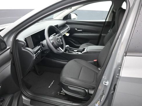 New 2026 Hyundai Tucson SE image 9