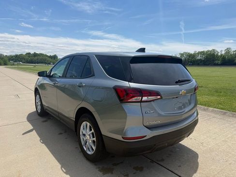 Used 2024 Chevrolet Equinox LS w/ LS Convenience Package FWD image 7