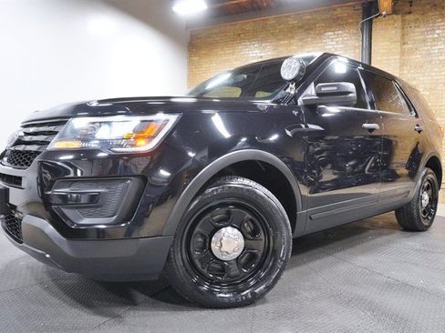 Used 2019 Ford Explorer 4WD Police Interceptor image 1