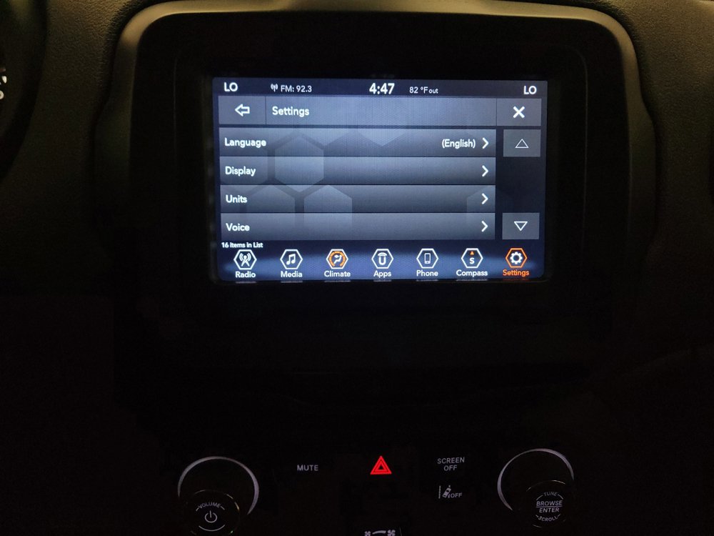 Used 2021 Jeep Renegade Sport FWD image 25