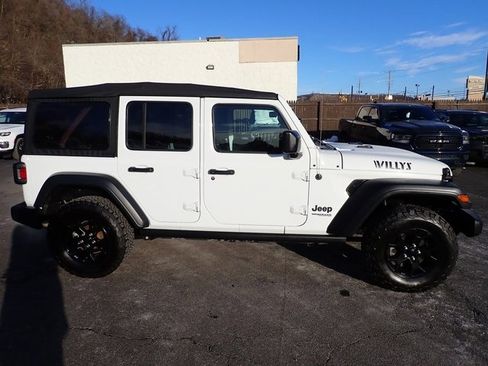 Used 2021 Jeep Wrangler Unlimited Sport image 8