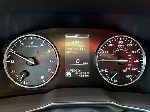 Used 2025 Subaru Outback Limited w/ Popular Package #2 image 24