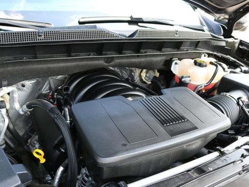 Used 2024 Chevrolet Tahoe RST w/ Luxury Package AWD/4WD image 10