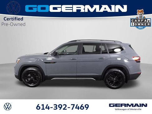 Certified 2024 Volkswagen Atlas Peak Edition SE AWD/4WD image 10
