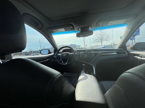 Used 2018 Toyota Camry SE w/ Audio Package image 30