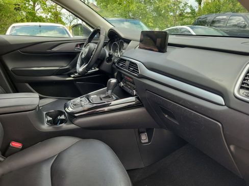 Used 2021 MAZDA CX-9 Touring w/ Touring Premium Package FWD image 36