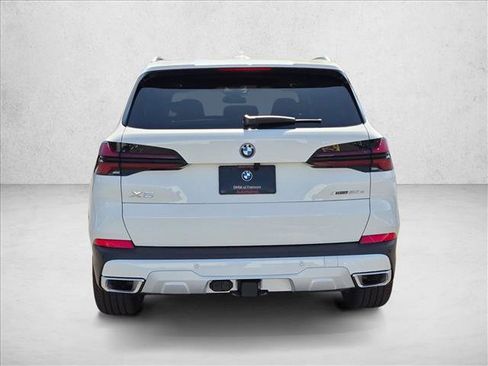 New 2026 BMW X5 xDrive50e AWD/4WD image 8