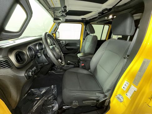 Used 2019 Jeep Wrangler Unlimited Sport S image 13