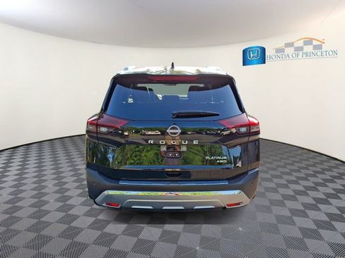 Used 2023 Nissan Rogue Platinum AWD/4WD image 5