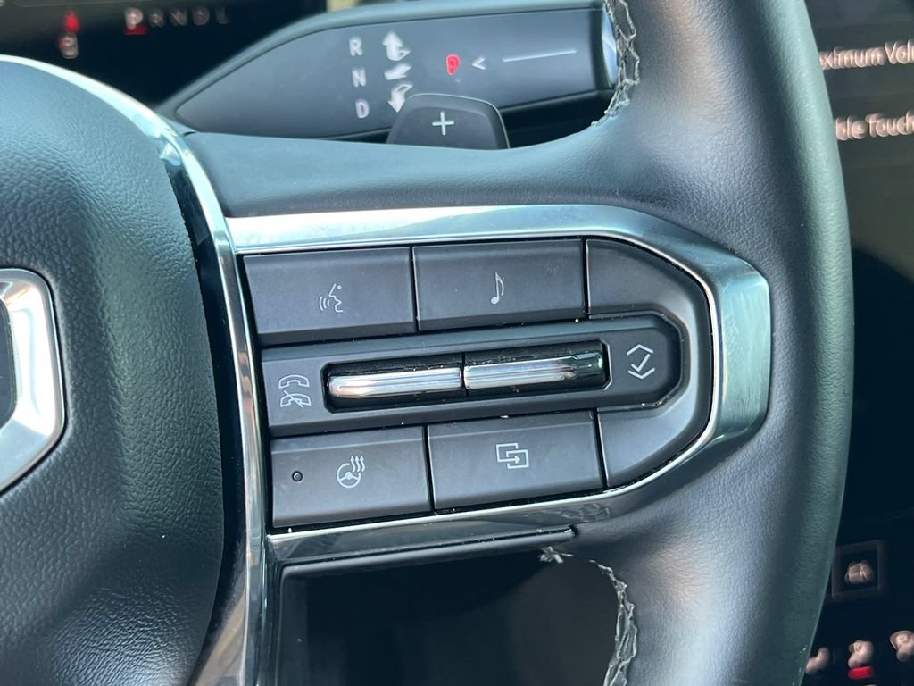 Used 2025 GMC Terrain Elevation AWD/4WD image 26