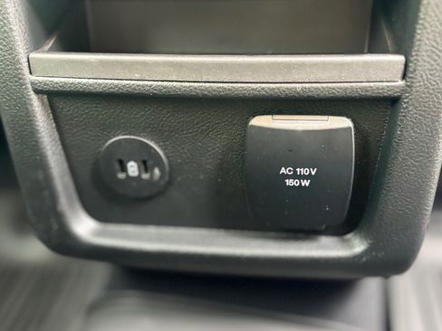 Certified 2024 Ford Edge SEL w/ Convenience Package image 20