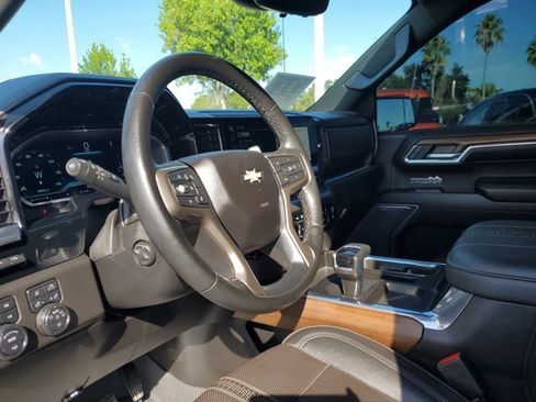 Used 2023 Chevrolet Silverado 1500 High Country w/ High Country Premium Package image 20