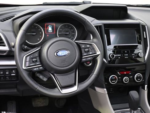 Used 2021 Subaru Forester Premium image 12