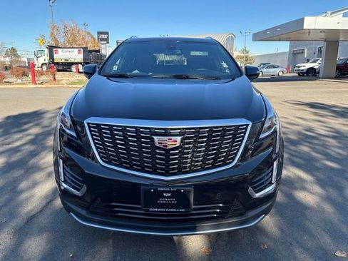 Certified 2025 Cadillac XT5 Premium Luxury image 4