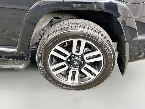 Certified 2024 Toyota 4Runner Limited AWD/4WD image 36