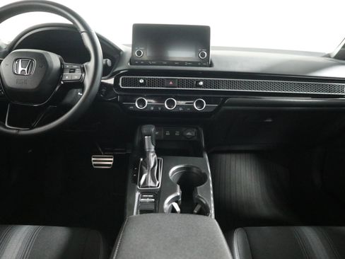 Used 2025 Honda Civic Sport image 14