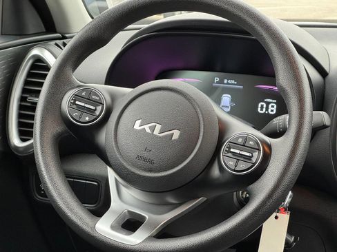 Used 2024 Kia Soul LX w/ Option Group 015 image 12