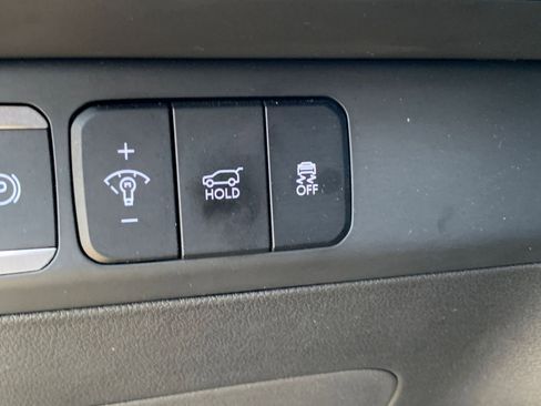 Used 2025 Hyundai Santa Fe SEL image 24