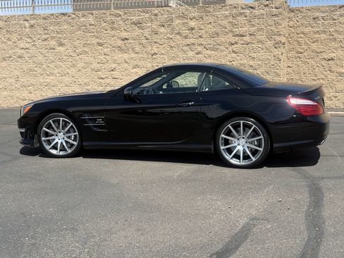 Used 2015 Mercedes-Benz SL 63 AMG image 6