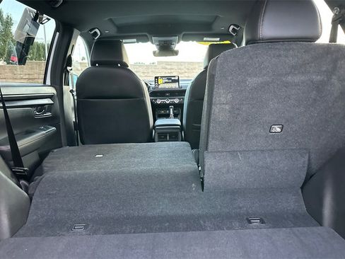 Used 2025 Honda CR-V Sport-L image 16