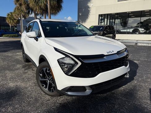 Used 2023 Kia Sportage EX FWD image 1