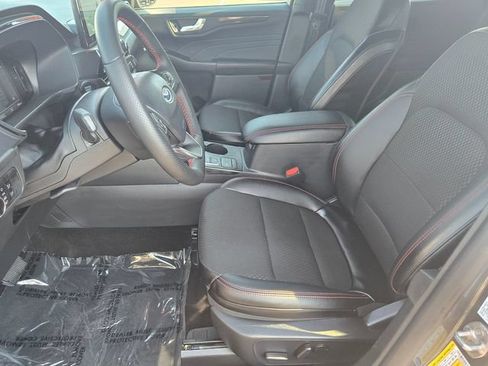 Used 2025 Ford Escape ST-Line AWD/4WD image 10
