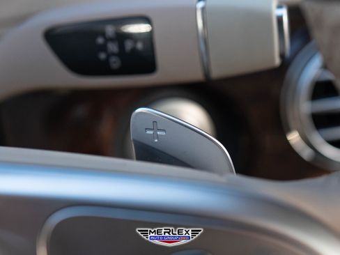 Used 2018 Mercedes-Benz S 560 4MATIC Sedan w/ Premium Package image 26