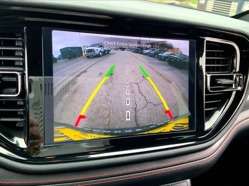 Used 2025 Dodge Durango GT w/ Blacktop Package image 23