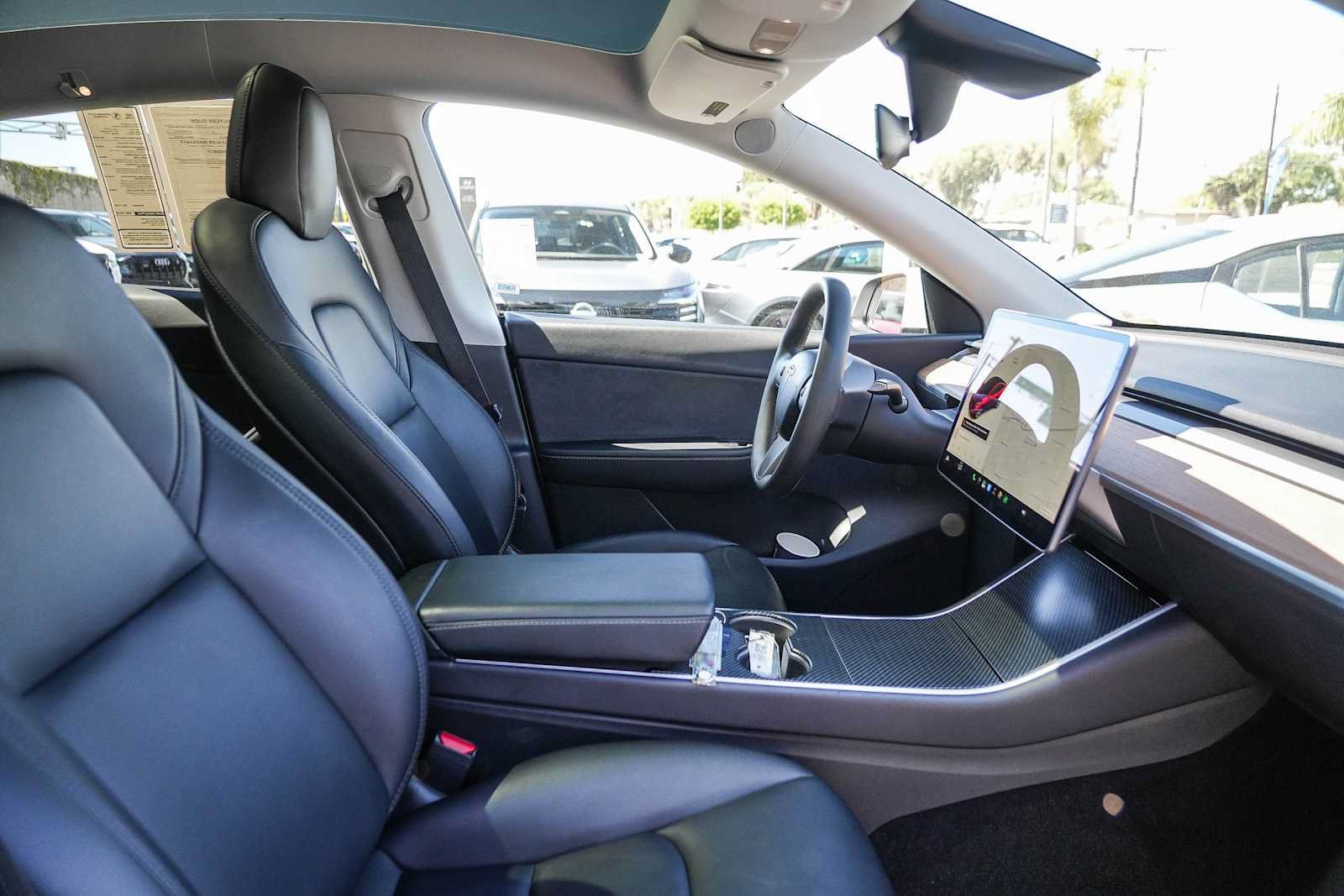 Used 2020 Tesla Model Y Performance AWD/4WD image 16