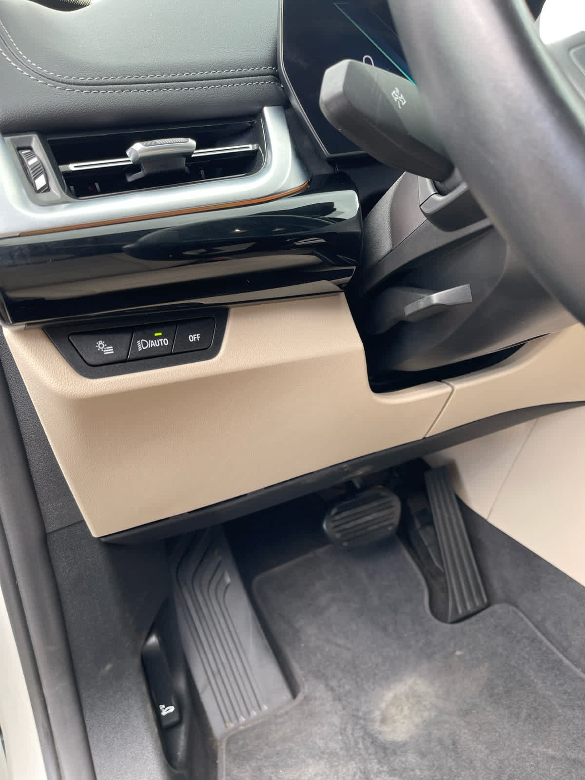 Used 2023 BMW X1 xDrive28i w/ Convenience Package AWD/4WD image 37