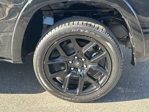 Used 2021 RAM 1500 Laramie image 23