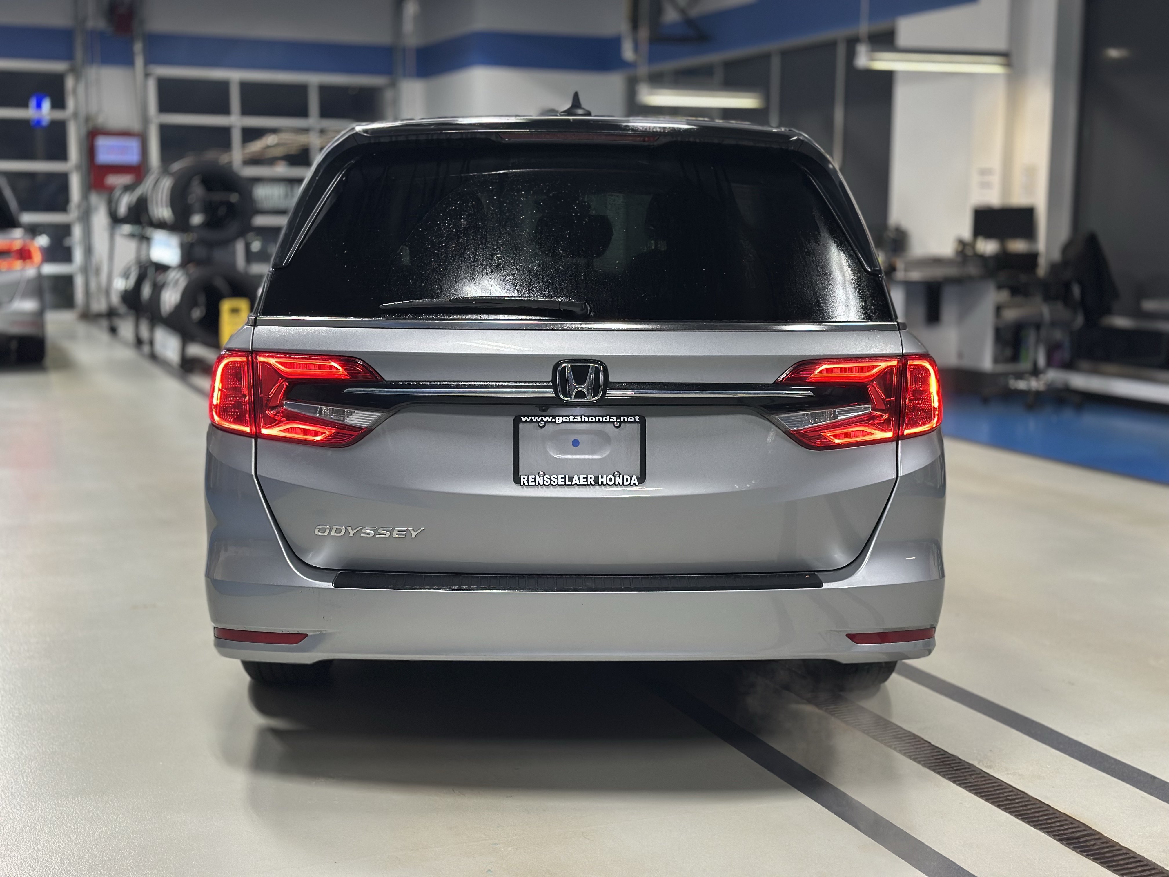 Used 2024 Honda Odyssey EX-L image 6