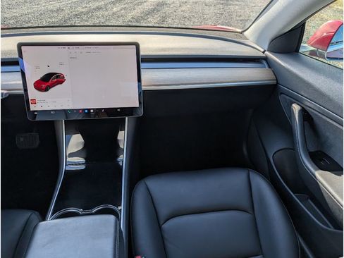 Used 2020 Tesla Model 3 Long Range image 25