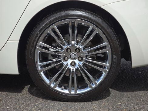 Used 2011 Jaguar XJ L RWD image 37