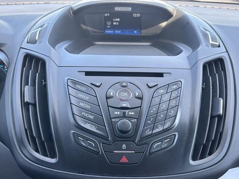 Used 2016 Ford Escape SE image 25