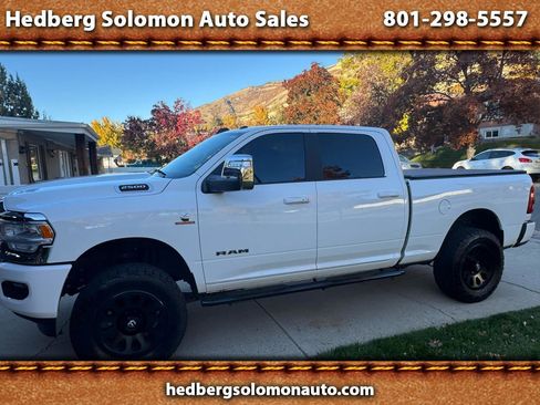 Used 2024 RAM 2500 Laramie AWD/4WD image 1