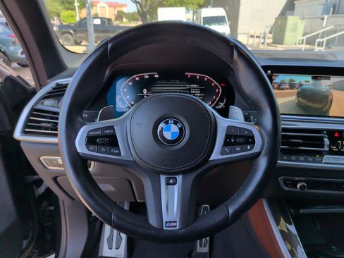 Used 2022 BMW X5 sDrive40i w/ M Sport Package RWD image 17