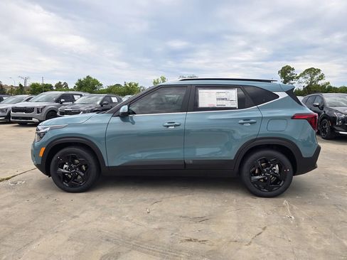 New 2026 Kia Seltos EX FWD image 5
