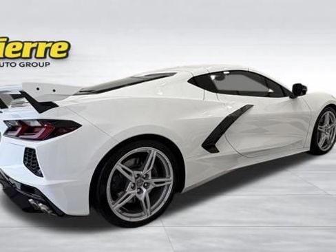 Used 2023 Chevrolet Corvette Stingray Preferred Cpe w/ Z51 Performance Package RWD image 6